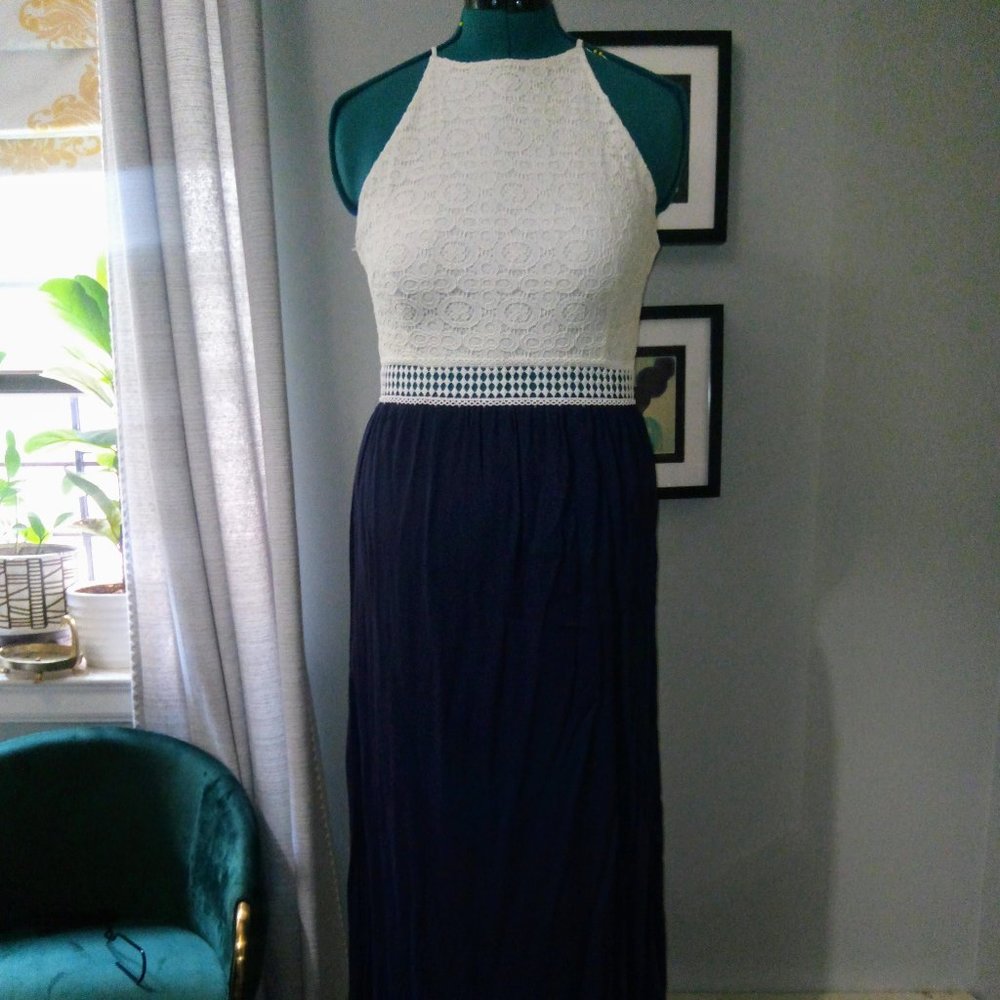 Papaya Two-Toned Textured Maxi Dress Navy & White Sz L